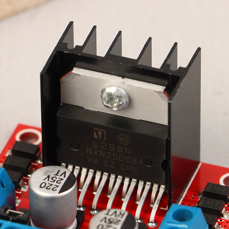 Sterownik silnika krokowego L2 – L298N Motor Driver recenzja i cena